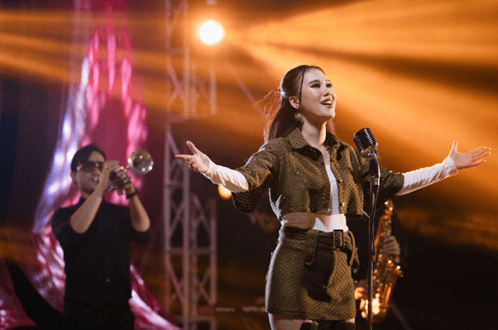 'Khí phách Hà Nội" bay xa