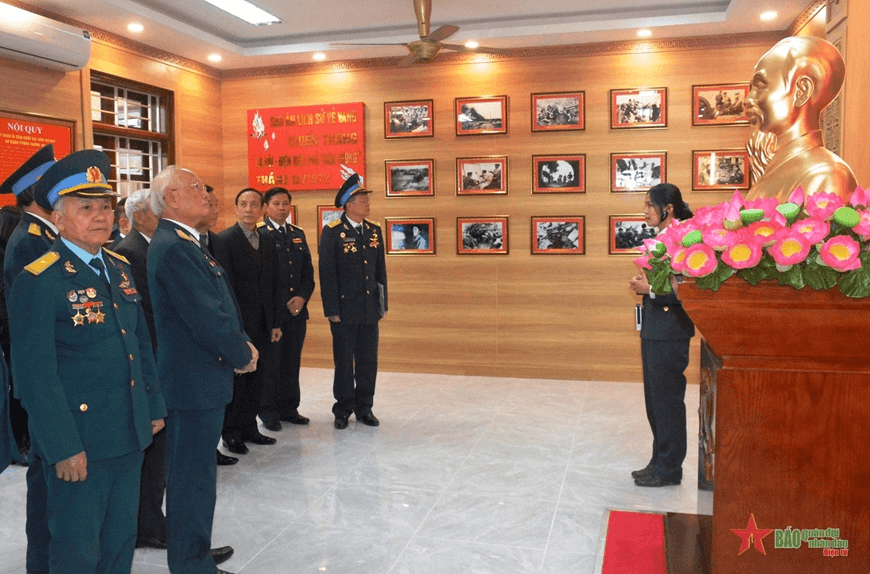 Gặp mặt kỷ niệm 50 năm Chiến thắng “Hà Nội-Điện Biên Phủ trên không”