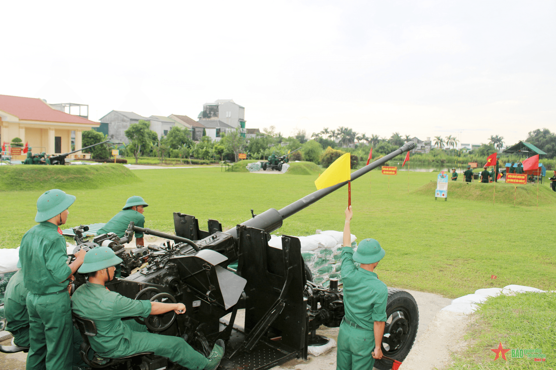 Phát huy truyền thống, lập thêm chiến công