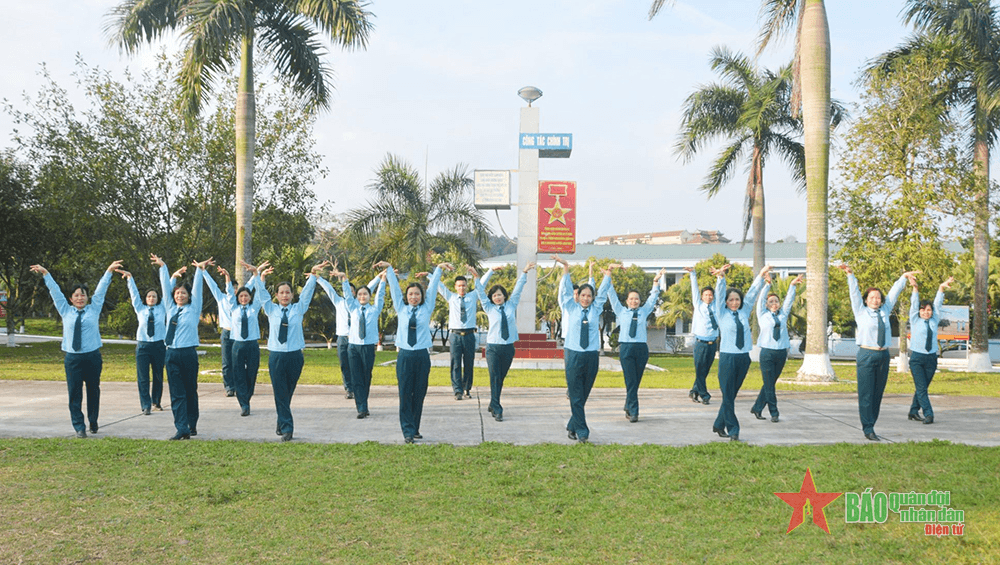 Duyên dáng trong điệu vũ thể thao