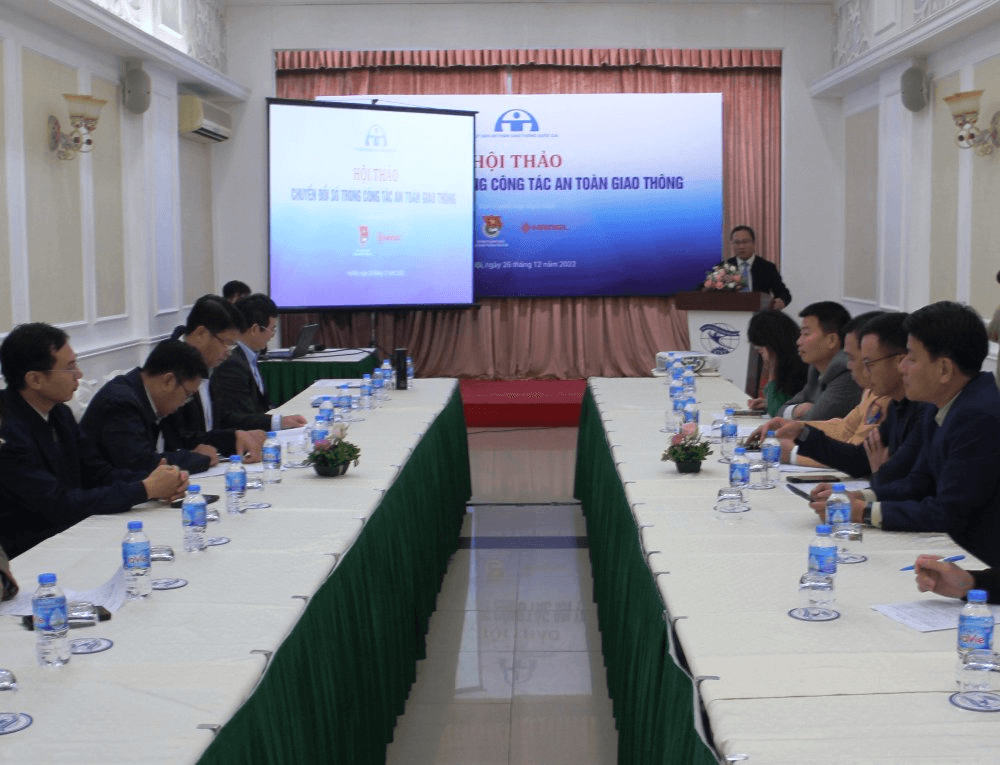 Thúc đẩy chuyển đổi số trong bảo đảm an toàn giao thông