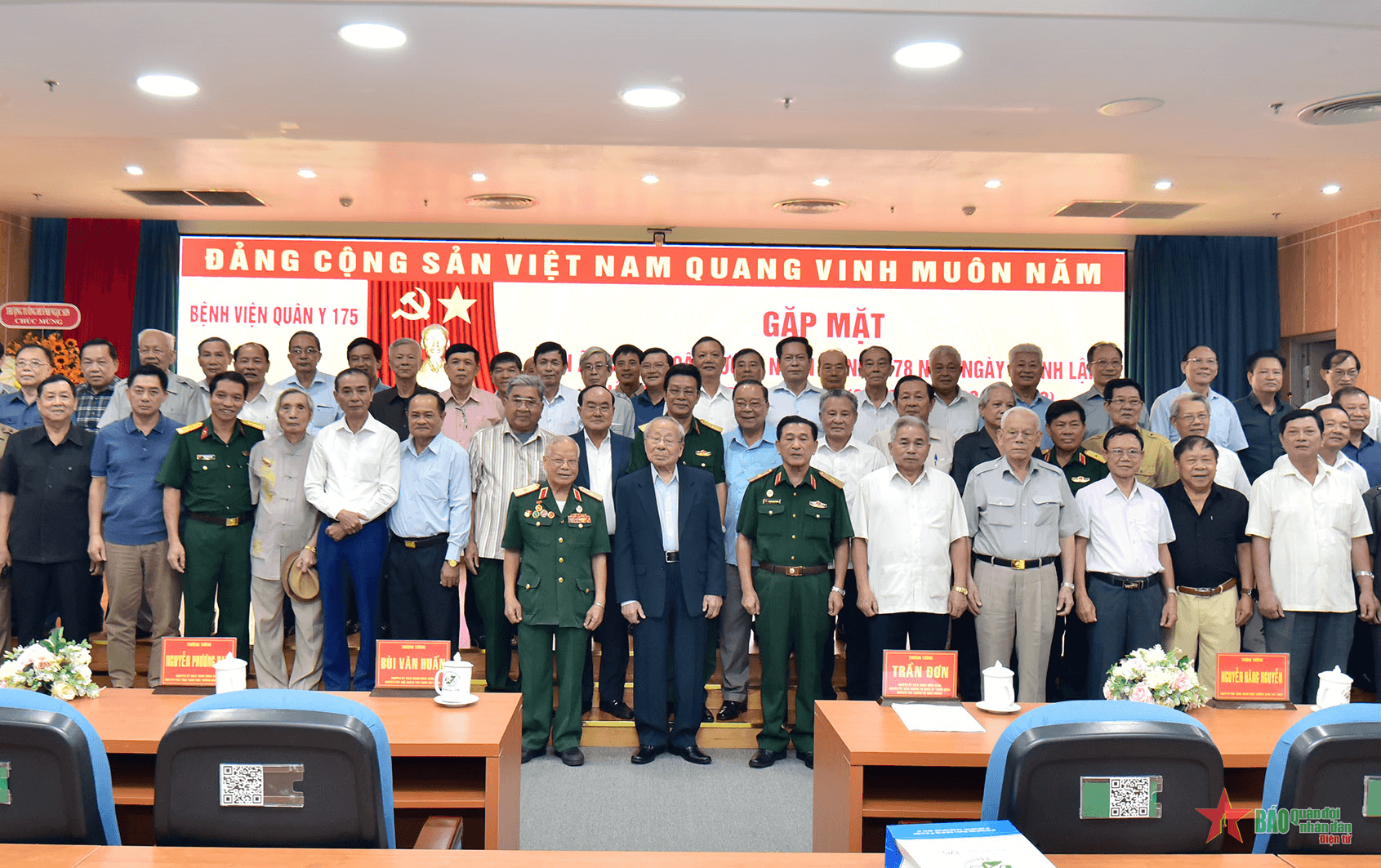 Bệnh viện Quân y 175 tổ chức gặp mặt, tri ân cán bộ cấp tướng