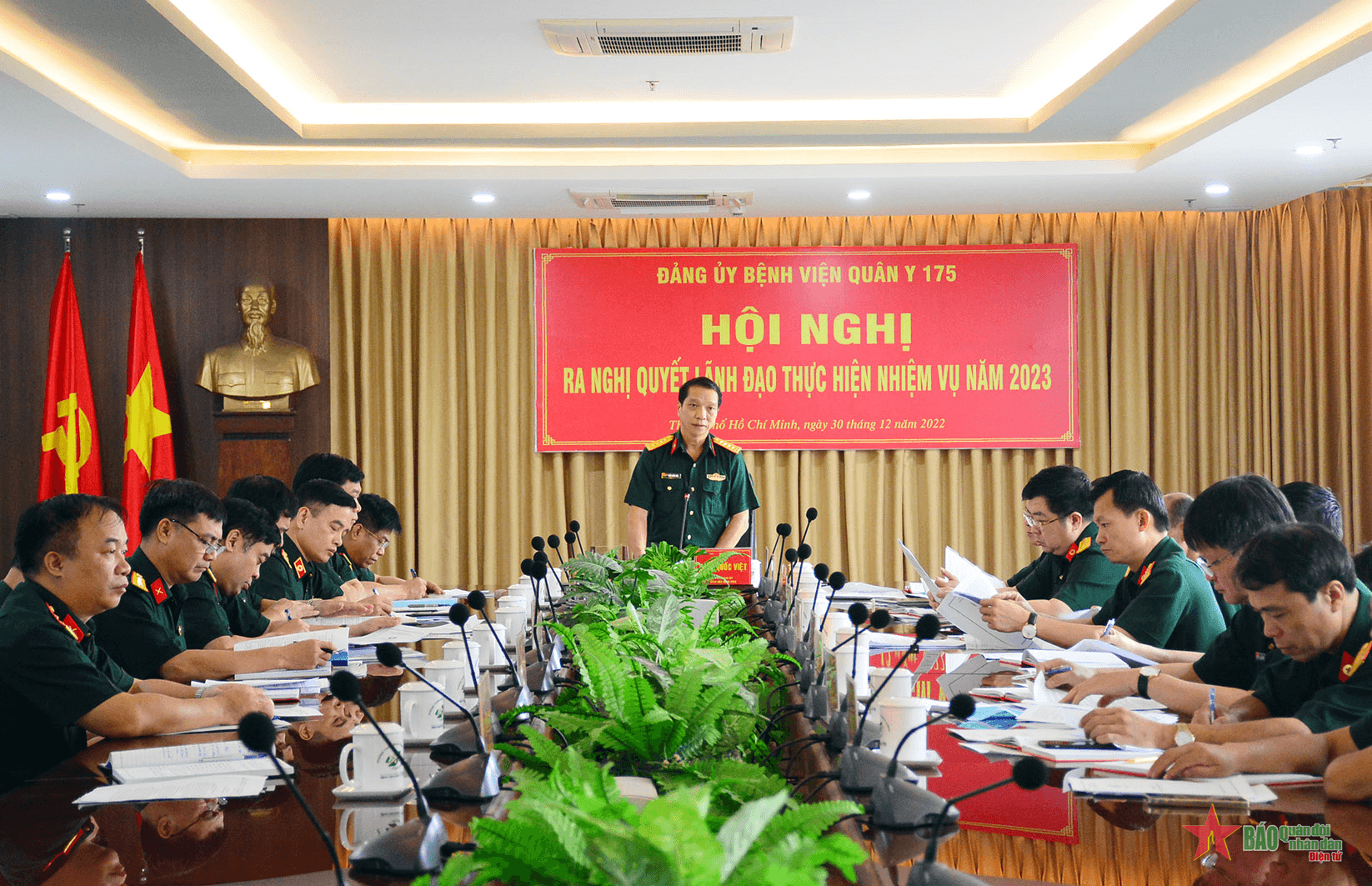 Bệnh viện Quân y 175 tiếp tục phát huy hình ảnh đẹp thầy thuốc quân đội trong chăm sóc sức khỏe bộ đội, nhân dân
