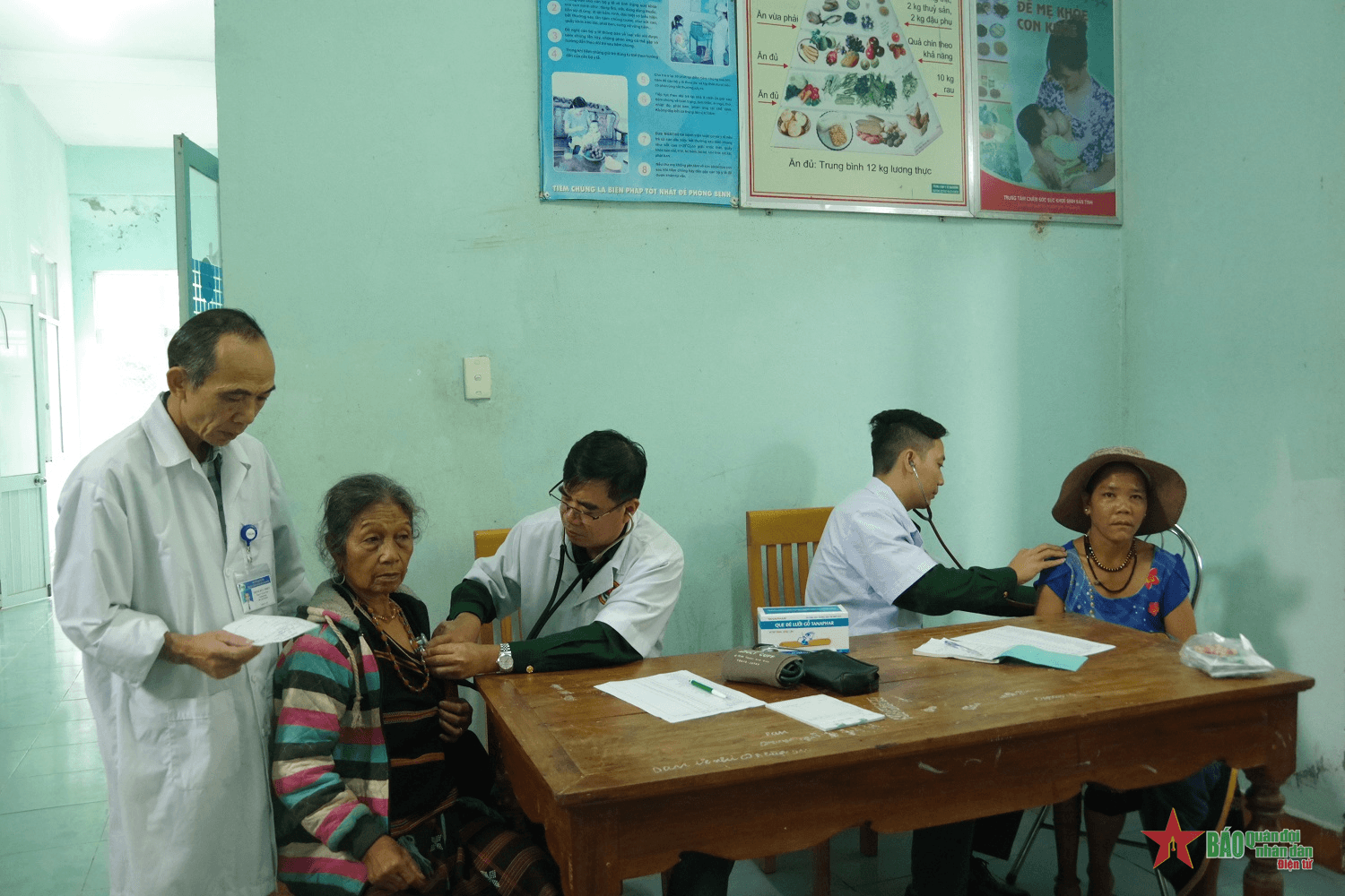 Nghĩa tình với A Vao