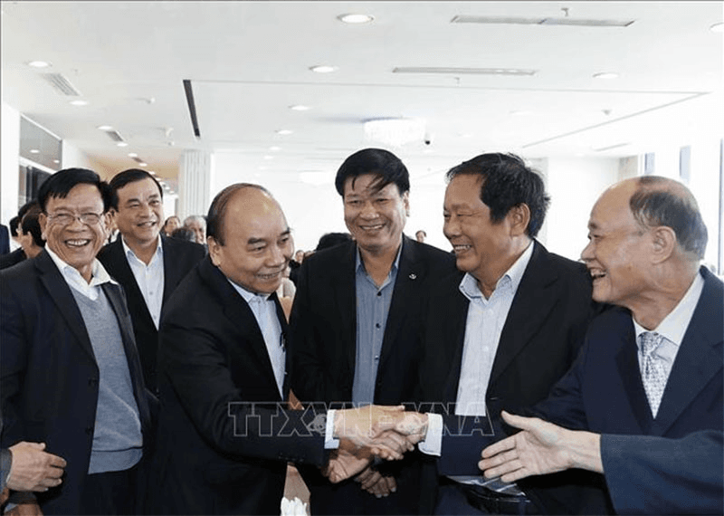 Chủ tịch nước Nguyễn Xuân Phúc gặp mặt cán bộ hưu trí Quảng Nam, Đà Nẵng