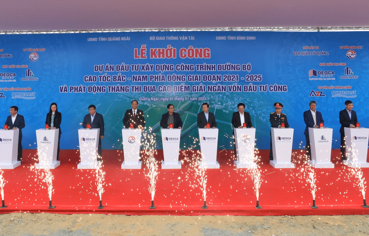 Thủ tướng Phạm Minh Chính phát lệnh khởi công cao tốc Bắc-Nam giai đoạn 2021-2025
