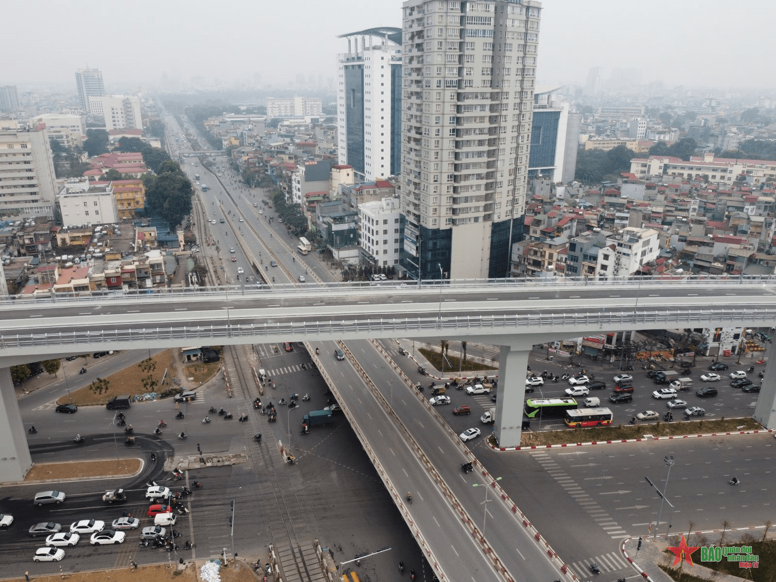 Đường Vành đai 2 trên cao sẽ thông xe trước Tết Nguyên đán Quý Mão 2023