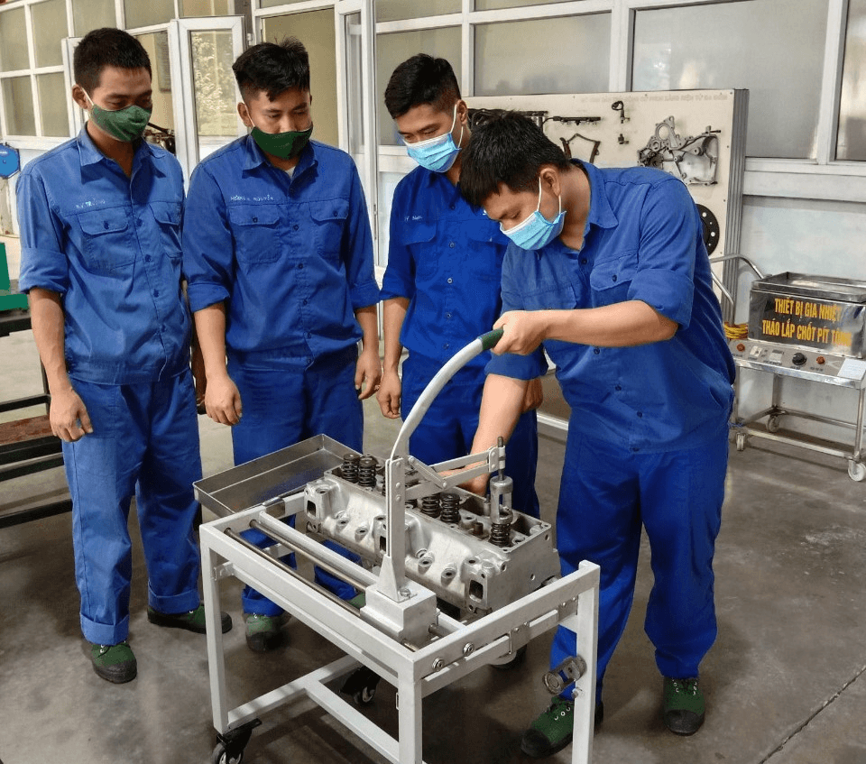 Thiết bị tháo, lắp xupap động cơ