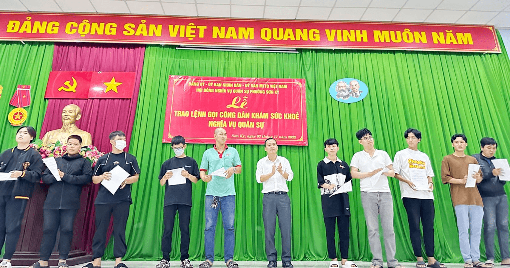 Điểm sáng “3 bình cử, 4 công khai”