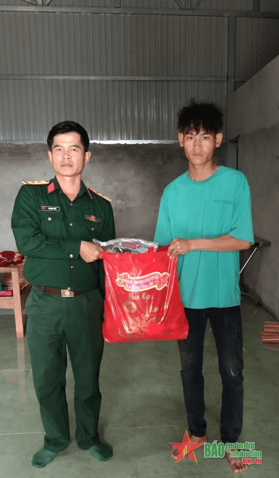 Để thanh niên yên tâm lên đường nhập ngũ
