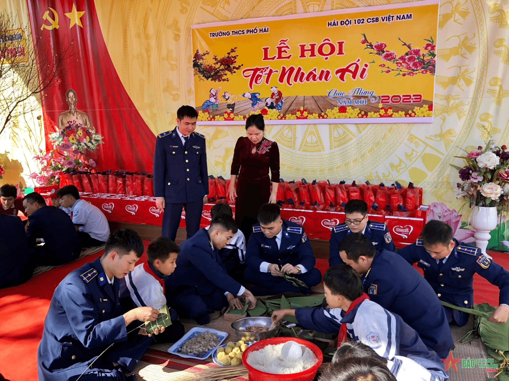 “Lễ hội Tết nhân ái” trao 50 suất quà tặng các em học sinh tại huyện Nghi Xuân, Hà Tĩnh