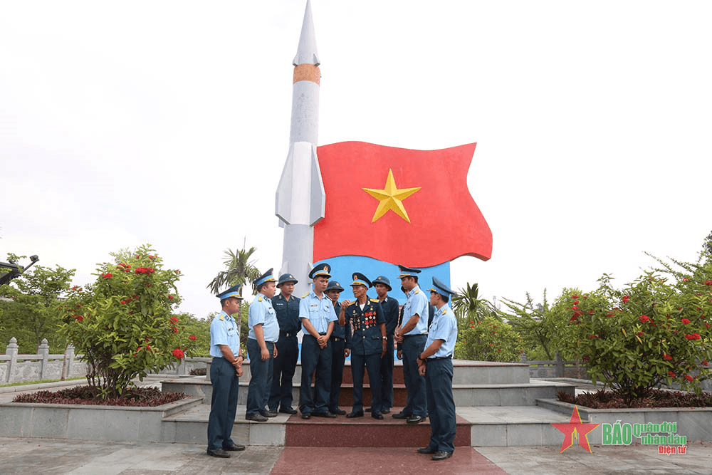 Người chỉ huy tài ba