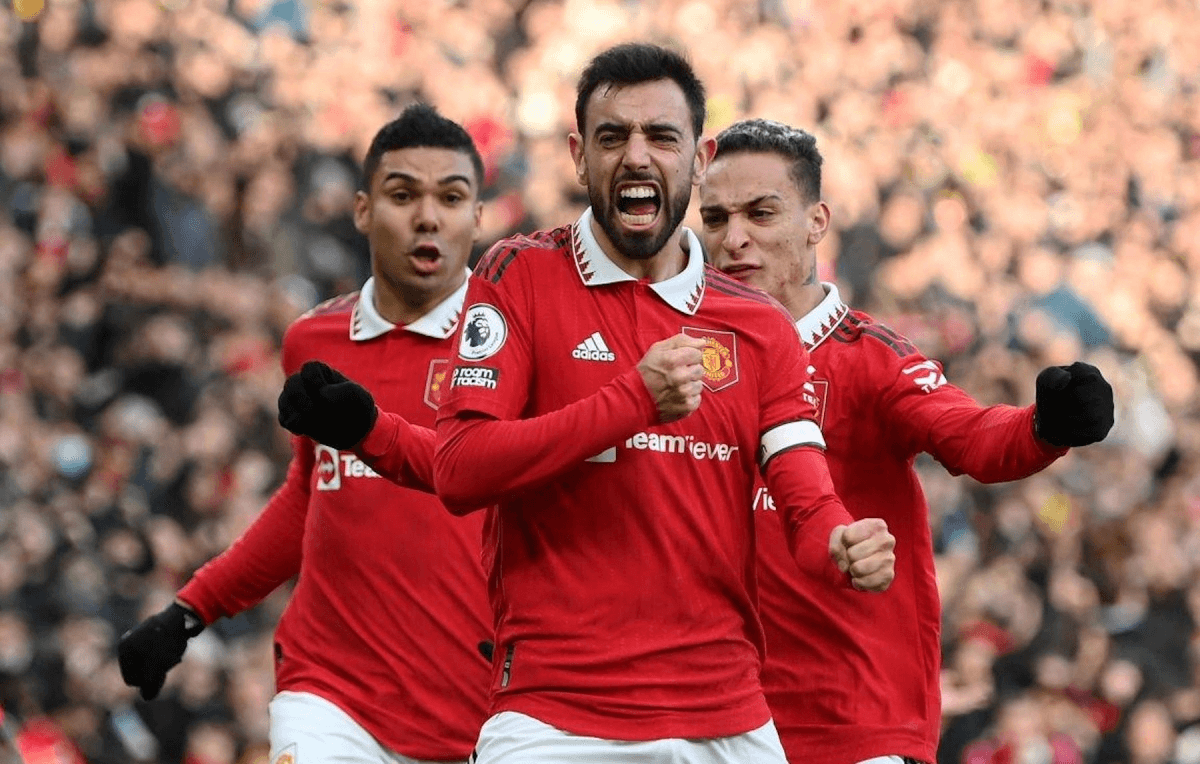 Vòng 20 Ngoại hạng Anh: MU ngược dòng, Liverpool thua bạc nhược