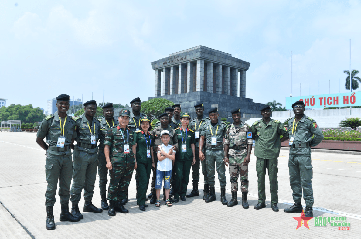 “Nhất định sẽ có dịp tôi trở lại!”