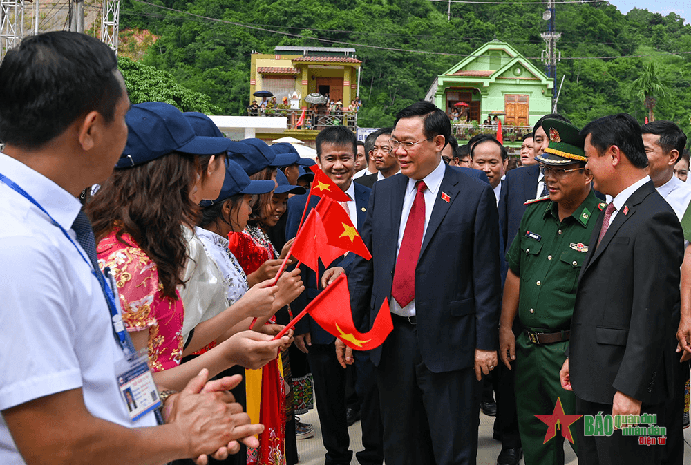 Chủ tịch Quốc hội Vương Đình Huệ: Công tác giám sát phải vì mục tiêu kiến tạo phát triển