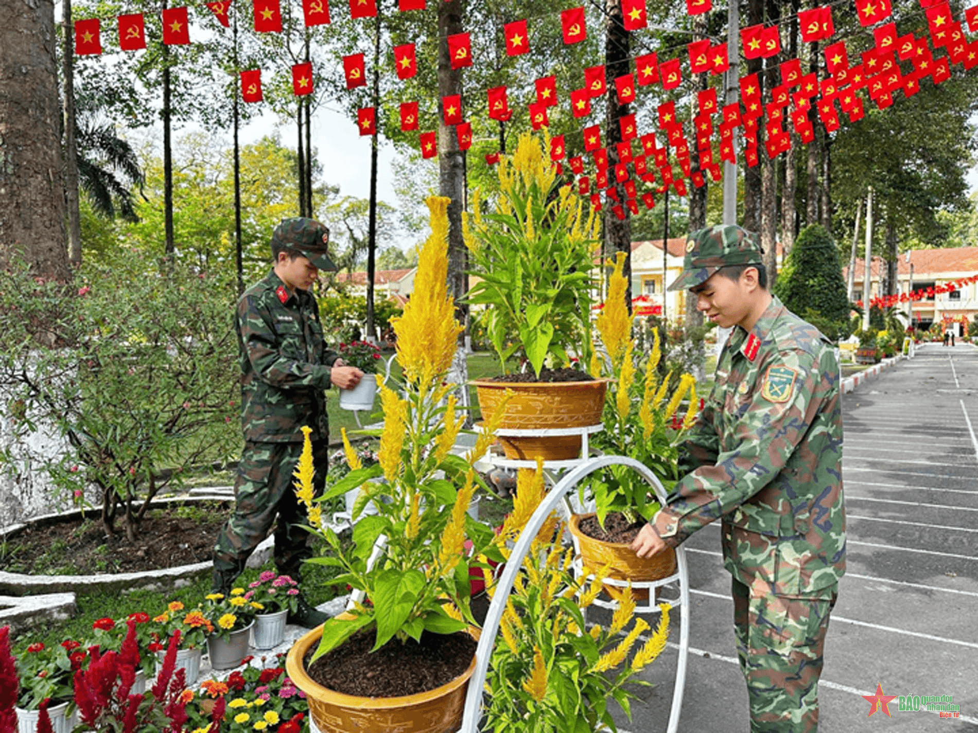 Trung đoàn Gia Định vui Tết trong tư thế sẵn sàng chiến đấu