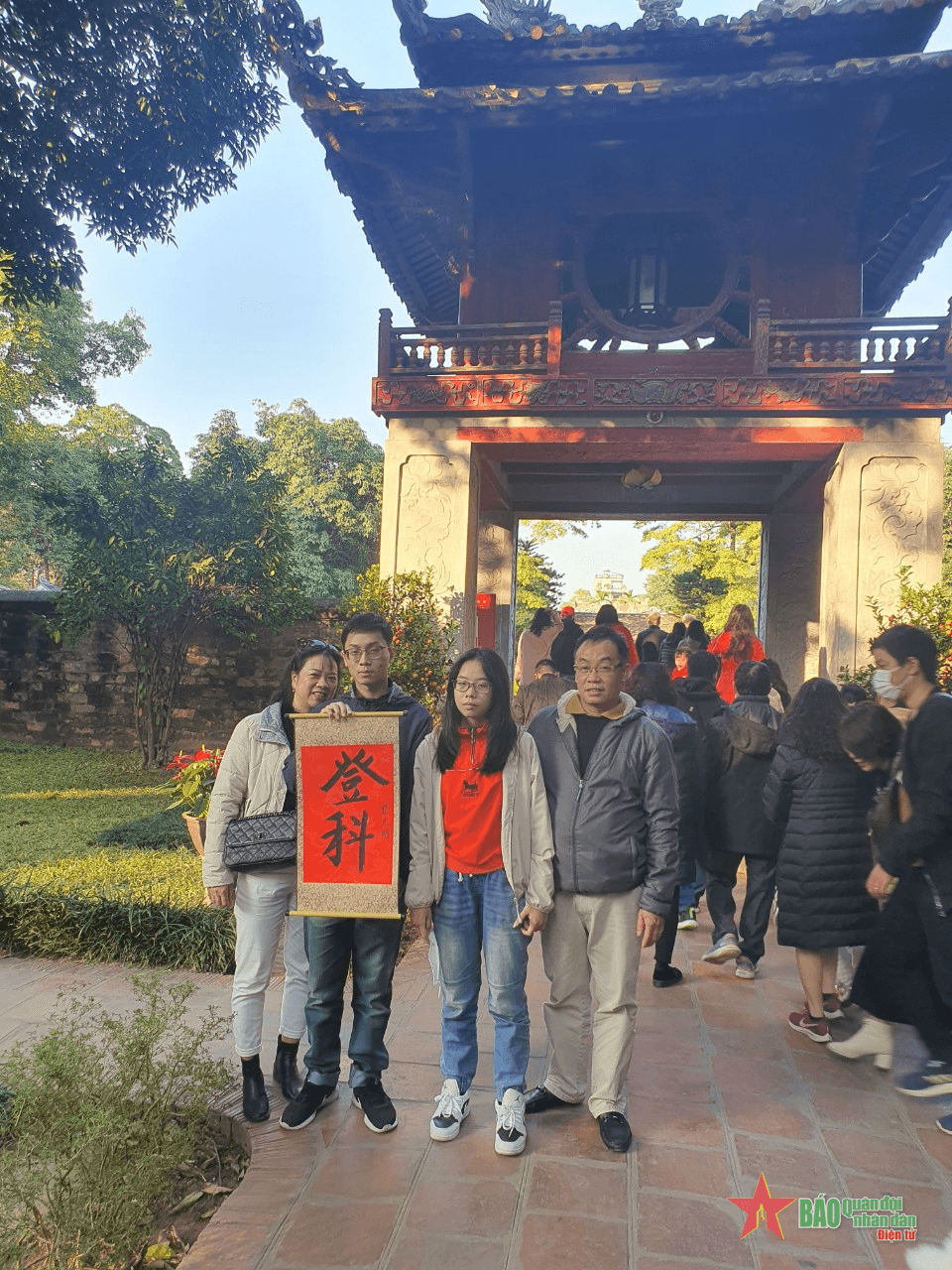 Ngày Xuân đến Văn Miếu - Quốc Tử Giám