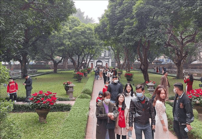 Hà Nội đón 332 nghìn lượt khách du lịch dịp Tết