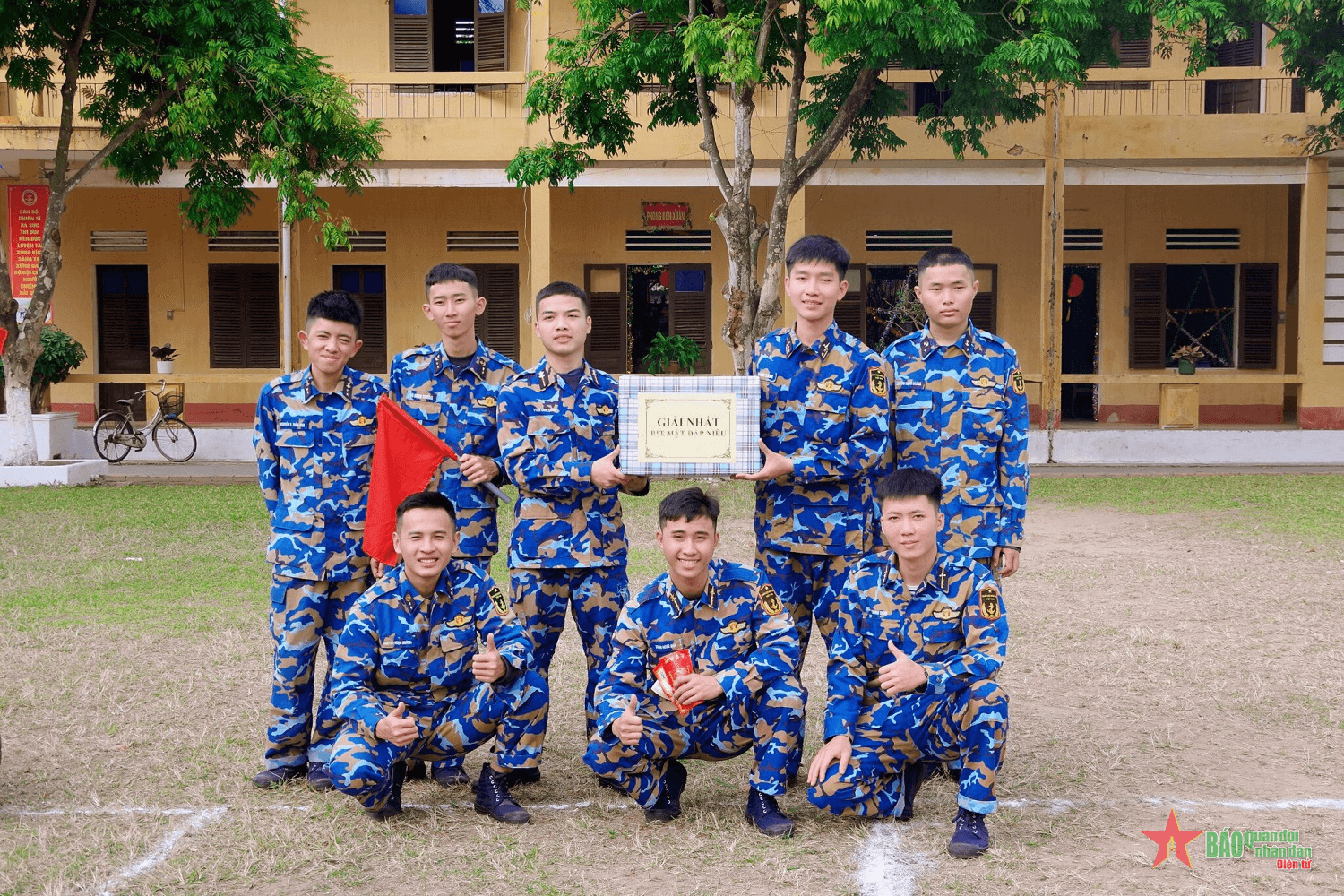 Trực Tết nghiêm, vui Xuân hết mình