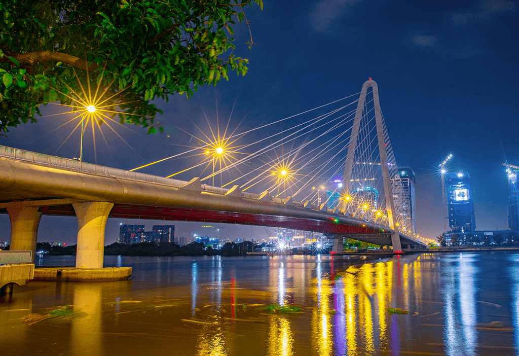 Điểm nhấn cầu Ba Son