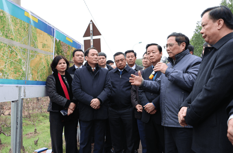 Quyết liệt từ hạ tầng giao thông