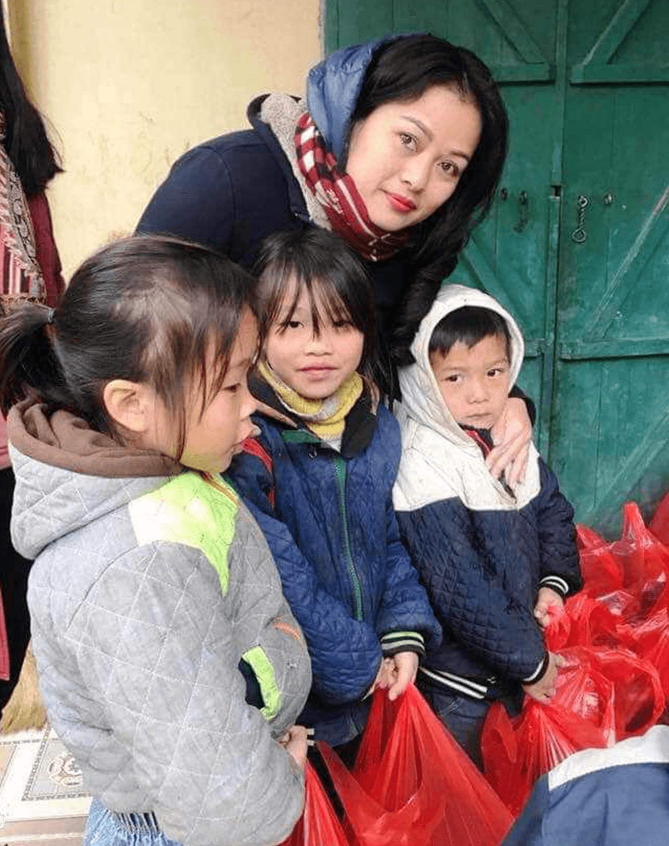 Người bao bọc những trẻ em bất hạnh