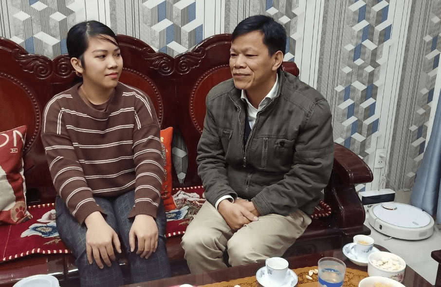 “Vì sao tôi tình nguyện nhập ngũ?” - Câu chuyện thứ mười:  Những “Bóng hồng” xung phong nhập ngũ