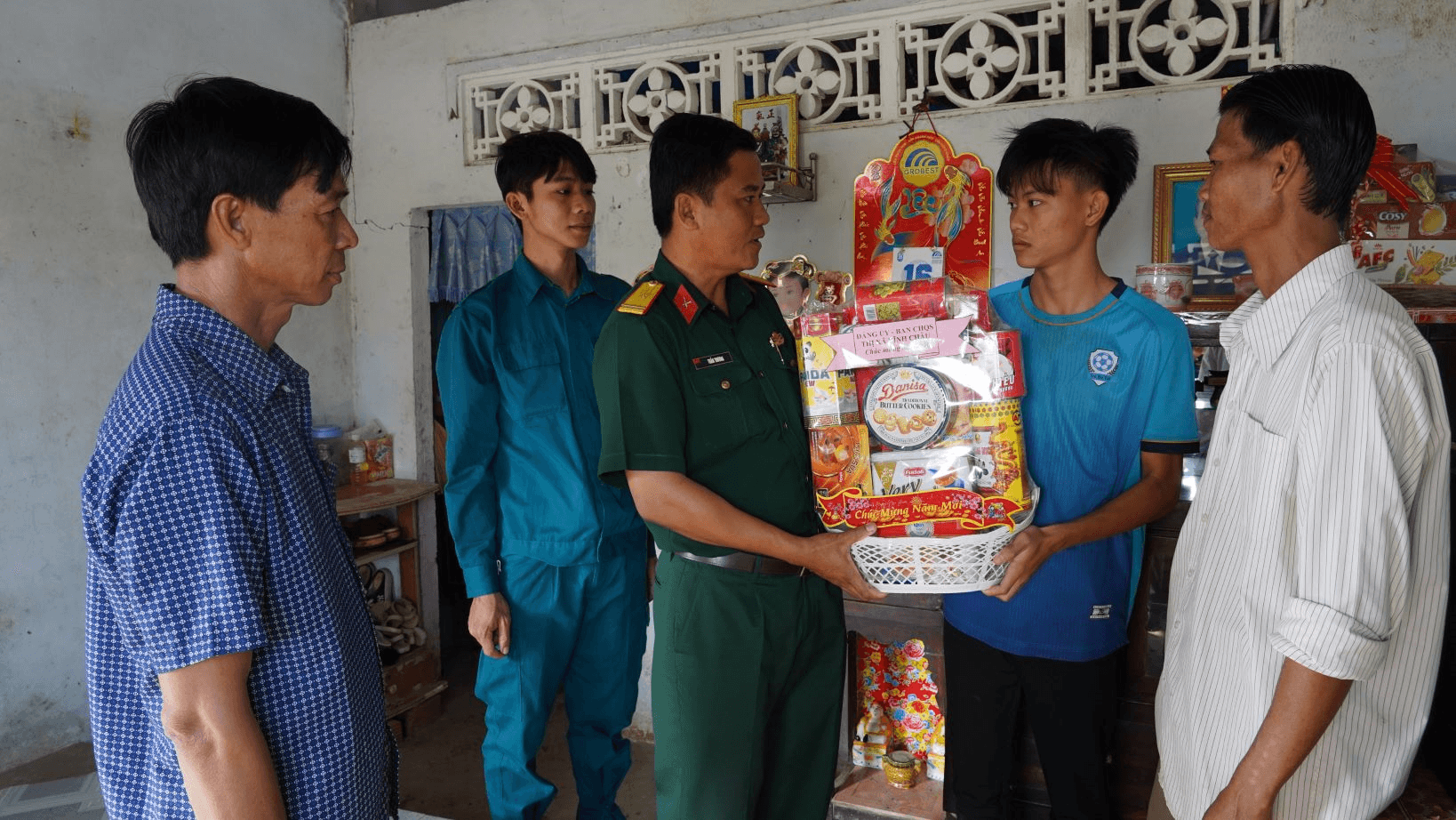 Thanh niên Sóc Trăng háo hức trước ngày hội tòng quân