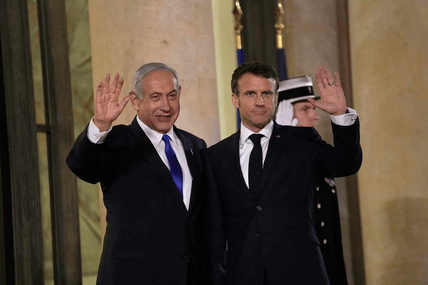 Thủ tướng Israel thăm Pháp để thảo luận về vấn đề Iran