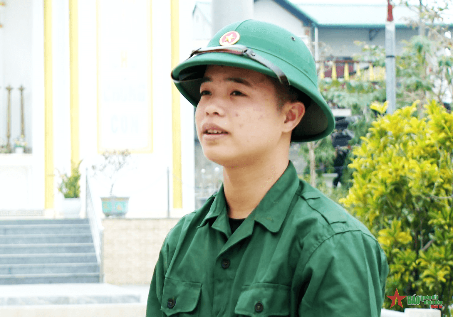 “Vì sao tôi tình nguyện nhập ngũ?” – Câu chuyện thứ mười tám: Chàng trai xóm đạo và ước mơ vào bộ đội