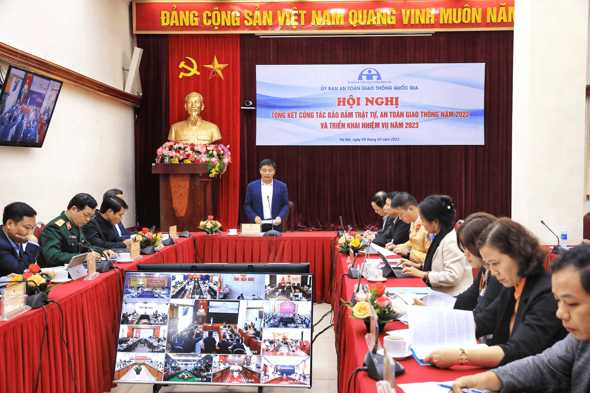 Không chủ quan, lơ là với công tác bảo đảm an toàn giao thông