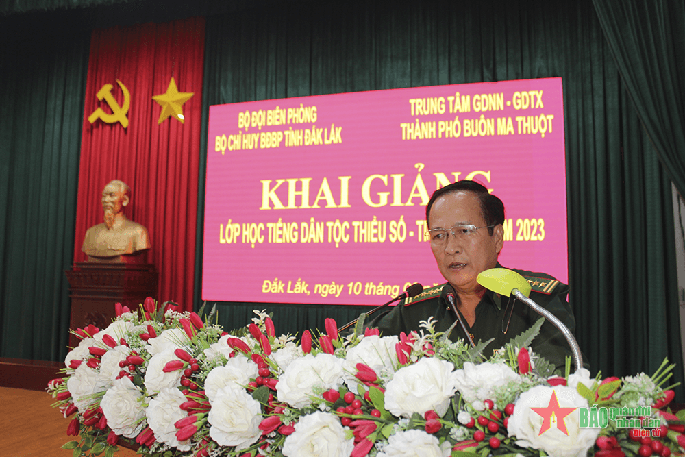 Bộ đội Biên phòng tỉnh Đắk Lắk khai giảng lớp học tiếng Ê Đê