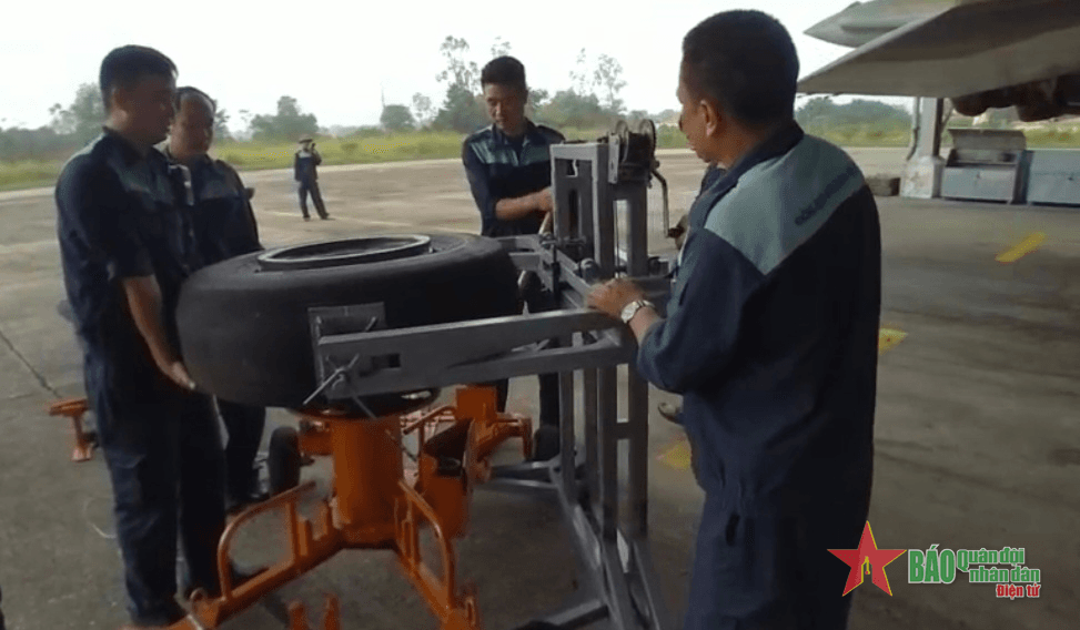 Chiếc xe sáng kiến ở Trung đoàn 923