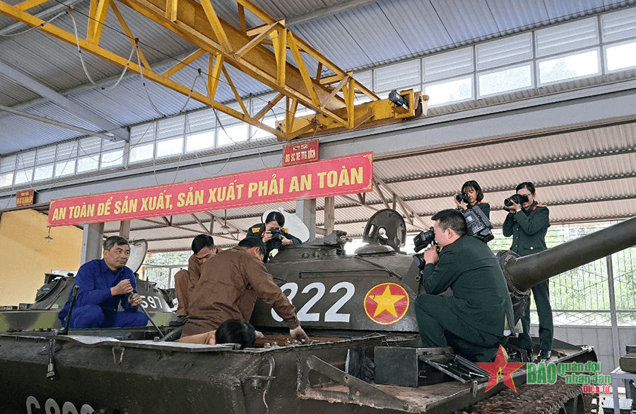 Binh chủng Tăng thiết giáp tập huấn công tác tuyên truyền năm 2023