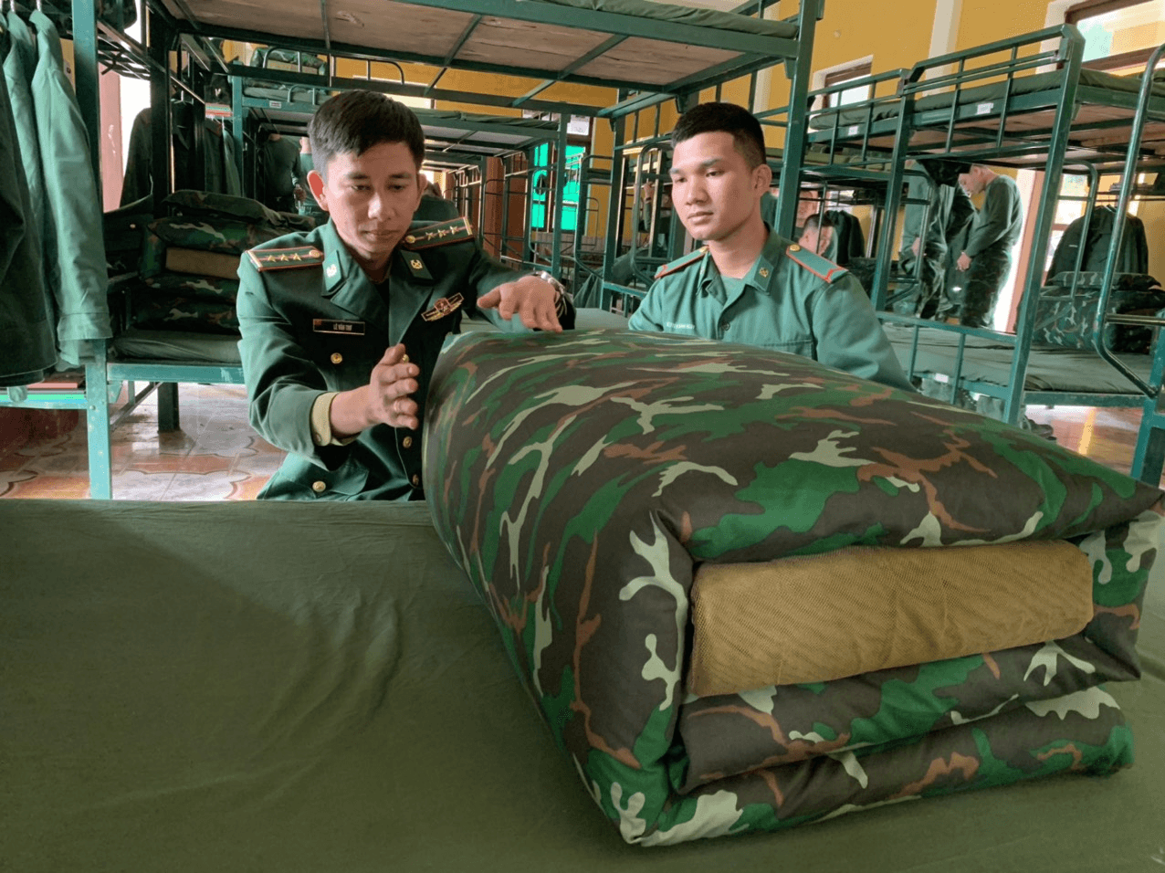 Câu chuyện thứ ba tám: Phát huy chuyên môn, sở trường trong thời gian quân ngũ
