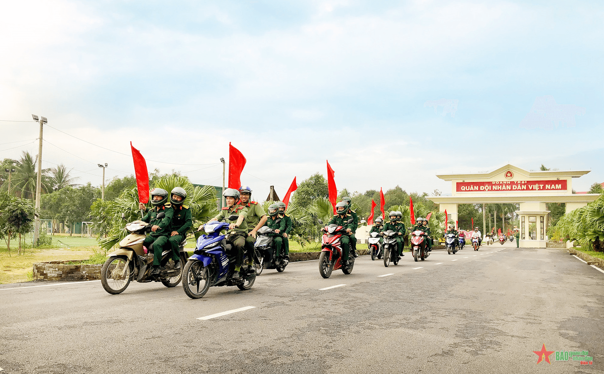 Xây dựng “văn hóa giao thông” từ ý thức quân nhân