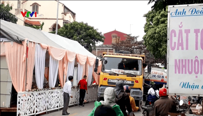Được việc nhà mình, phiền toái người khác