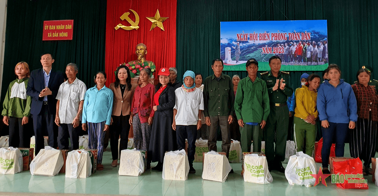 Sôi nổi, thiết thực “Ngày hội Biên phòng toàn dân” tại xã Đắk Nông