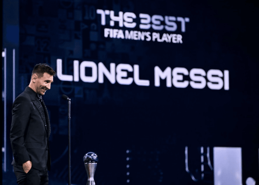 Kết quả bóng đá hôm nay (28-2): Messi giành giải FIFA The Best 2022