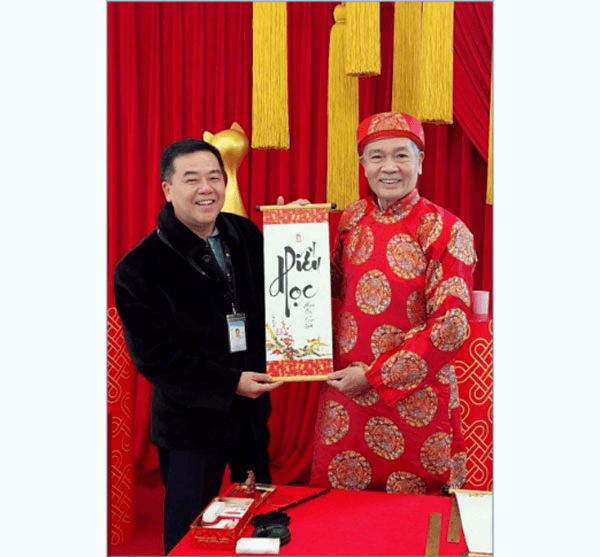 “Gieo chữ” hội xuân