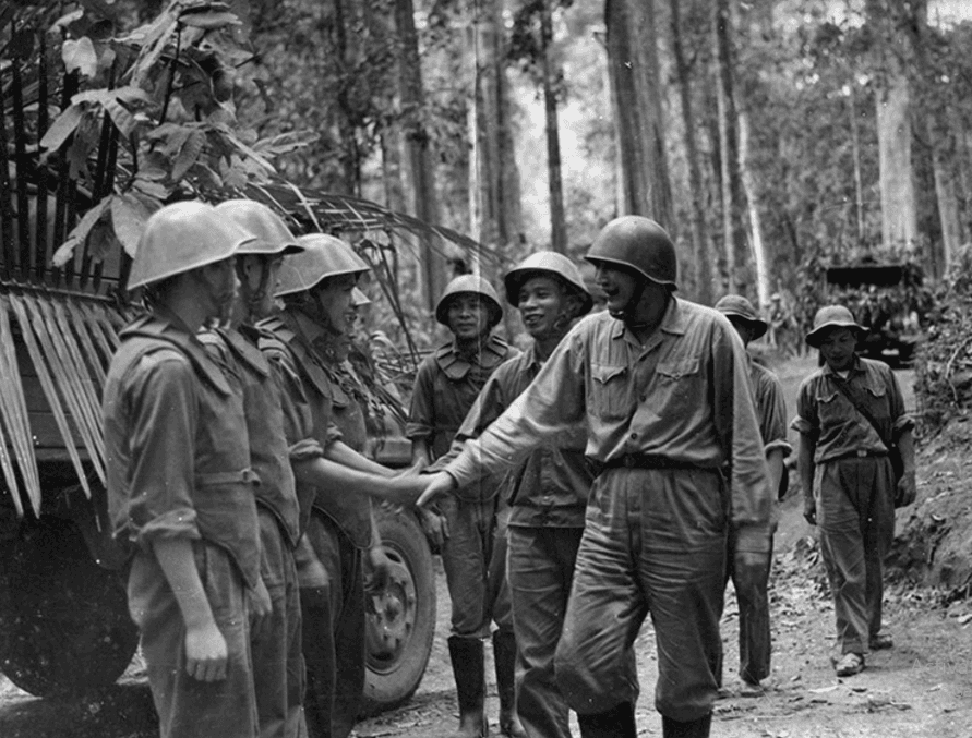 Bài 2: Bày binh bố trận hệ thống binh trạm