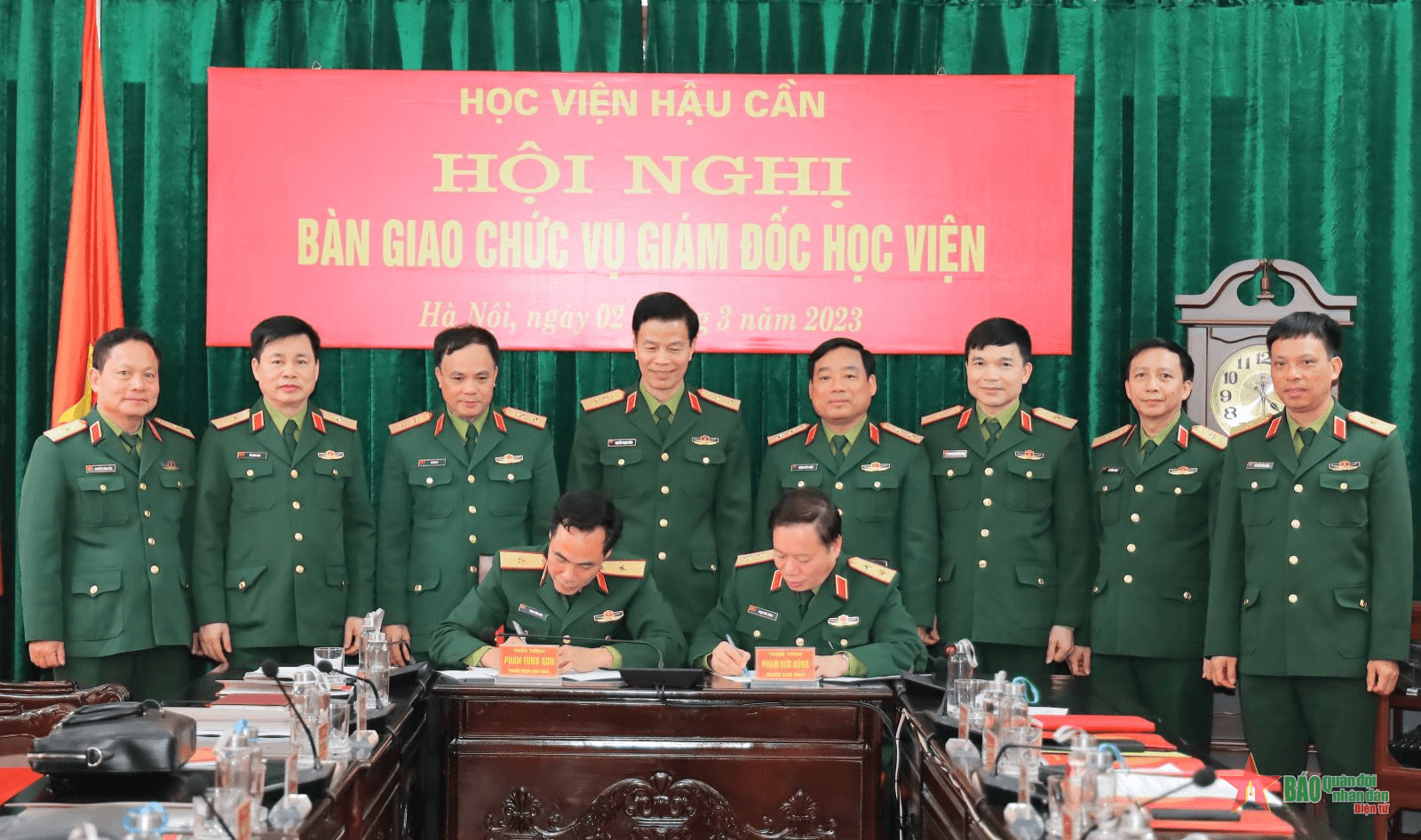 Hội nghị bàn giao chức vụ Giám đốc Học viện Hậu cần