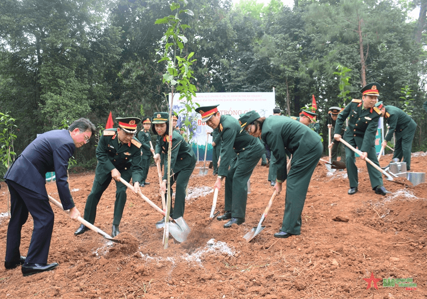 Phát động Tết trồng cây “Đời đời nhớ ơn Bác Hồ” tại Khu Di tích K9