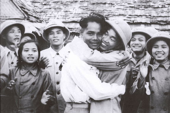Hành quân theo lời thơ