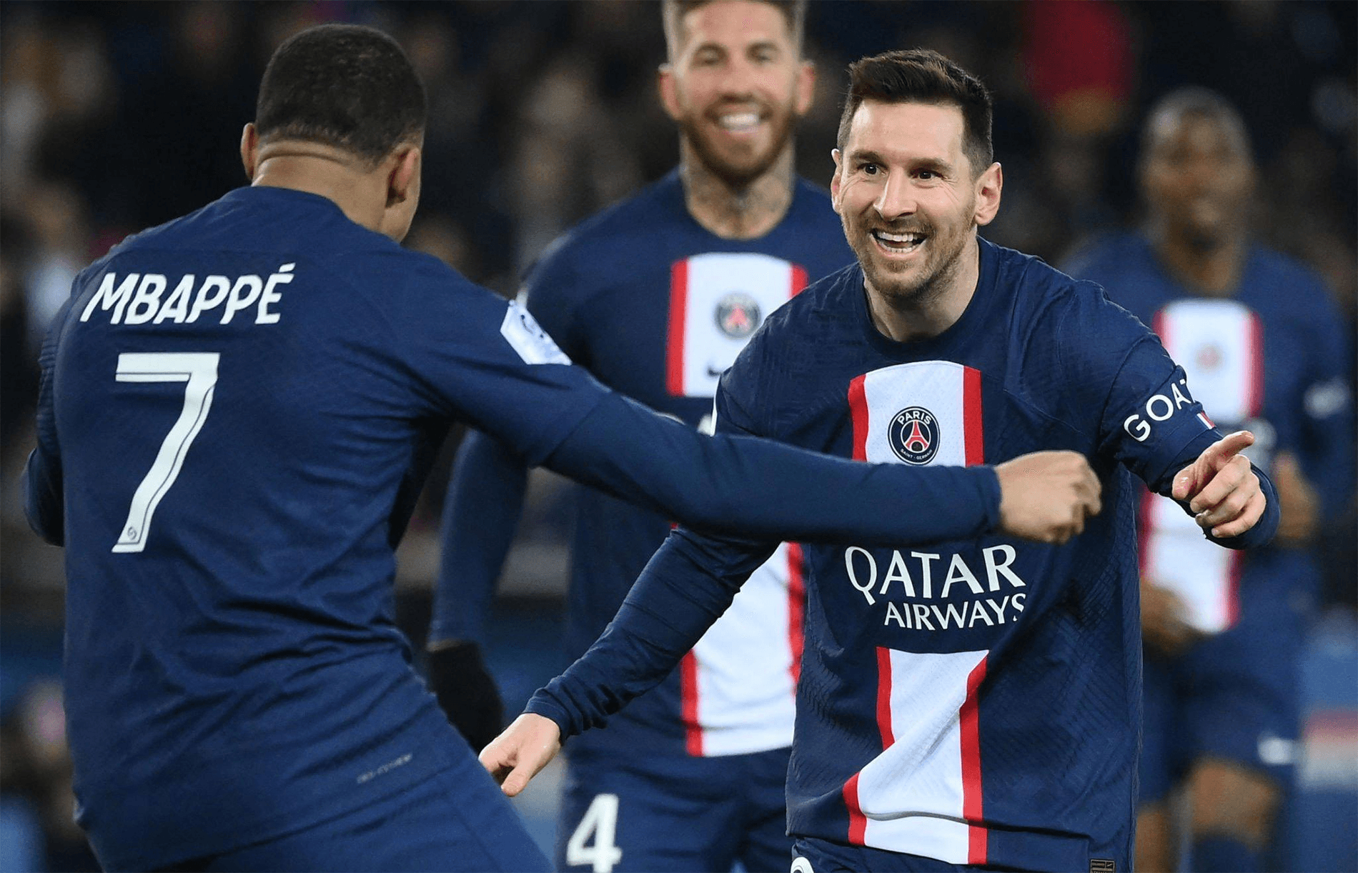 Kết quả bóng đá hôm nay (5-3): Messi và Mbappe tỏa sáng giúp PSG xây chắc ngôi đầu
