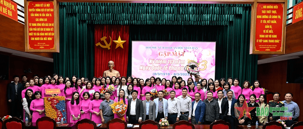 Hội Phụ nữ Báo Quân đội nhân dân tổ chức nhiều hoạt động chào mừng ngày Quốc tế phụ nữ