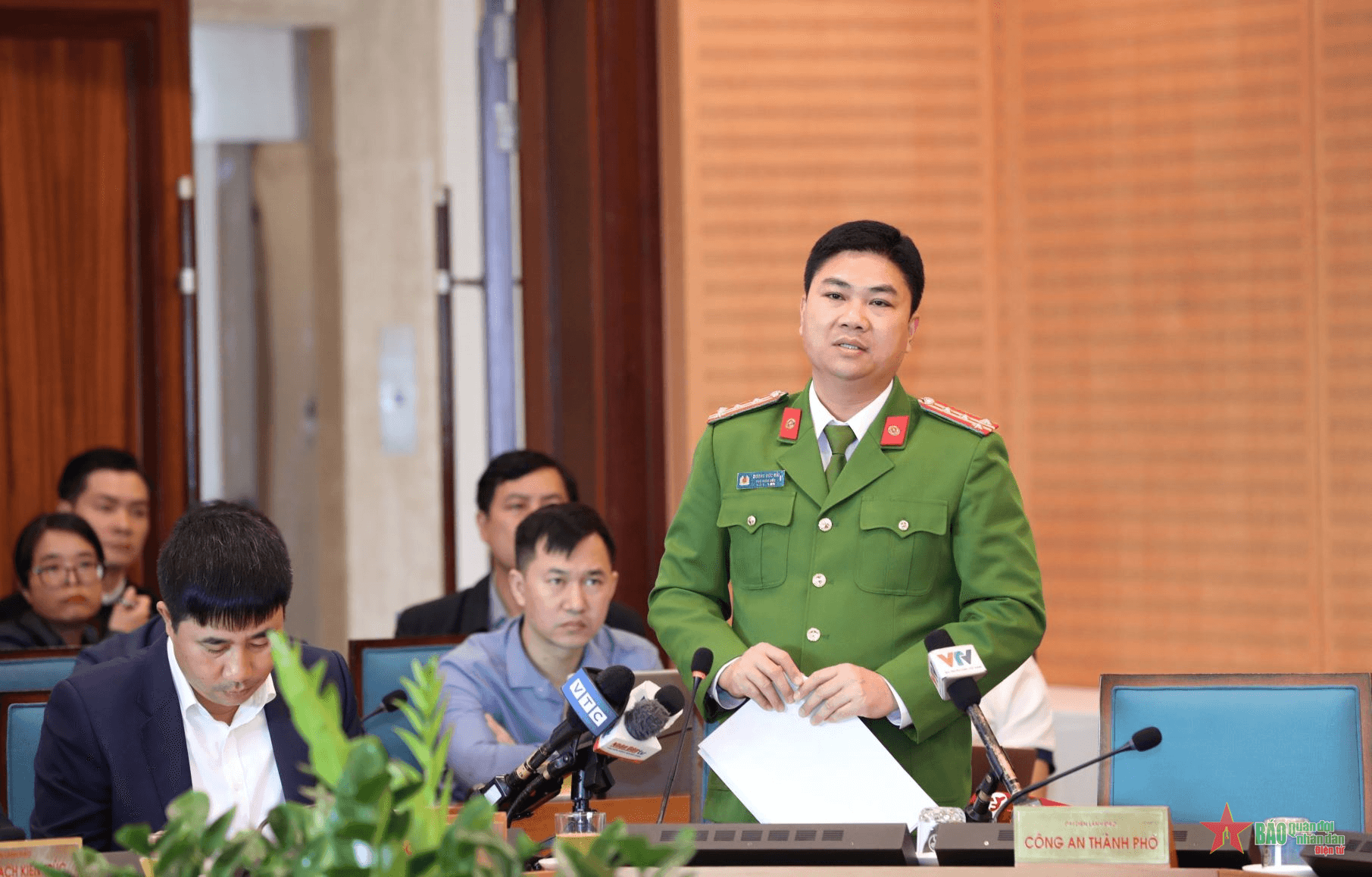 Hà Nội: Lập lại trật tự vỉa hè sẽ thực hiện bền bỉ, có lộ trình