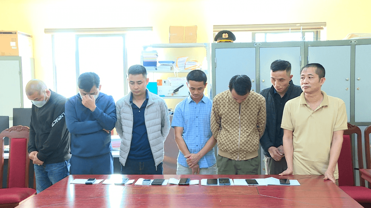 Khởi tố vụ án đánh bạc qua mạng với số tiền hàng trăm tỷ đồng

​