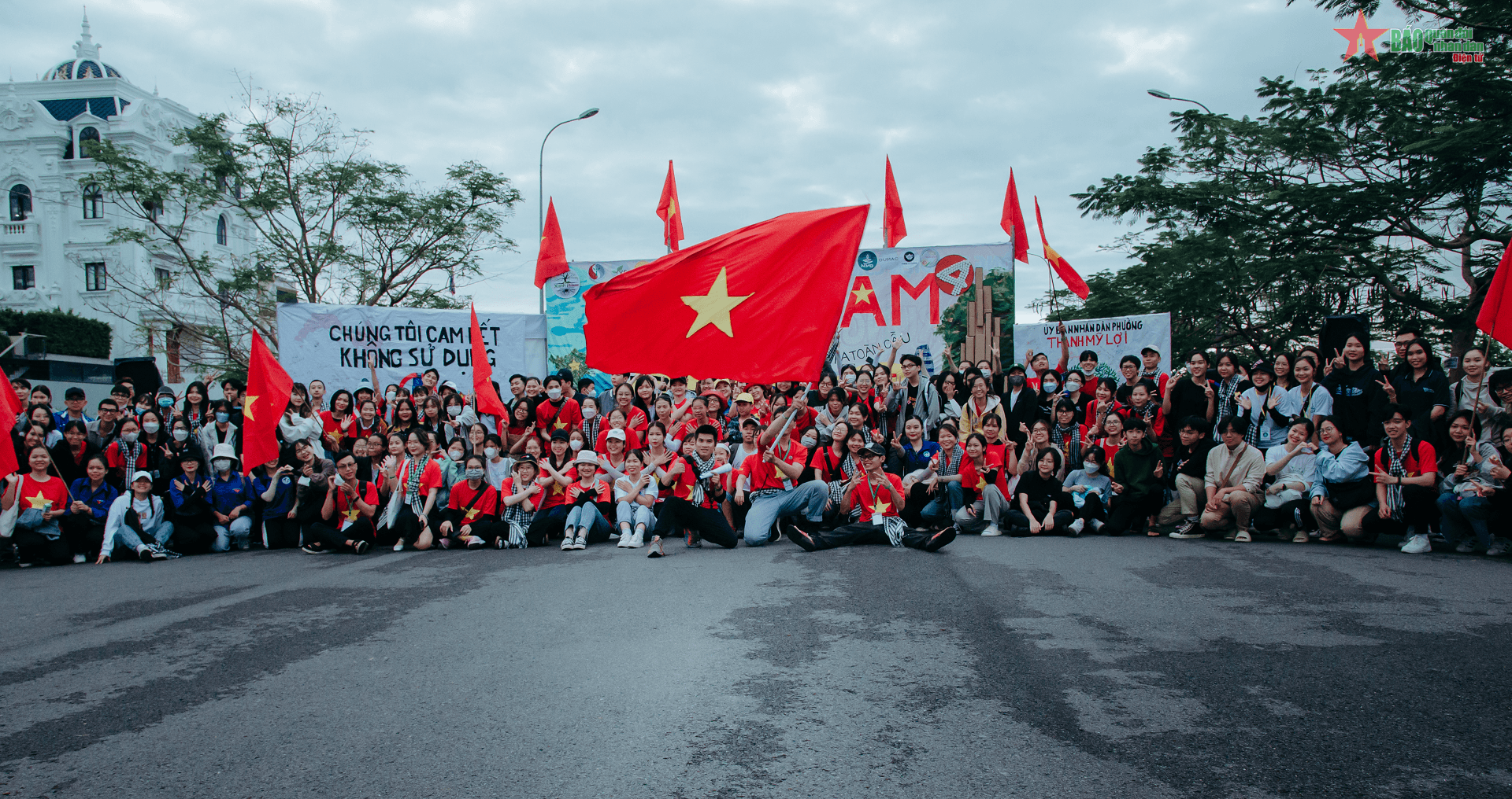 "Sống xanh dễ mà"