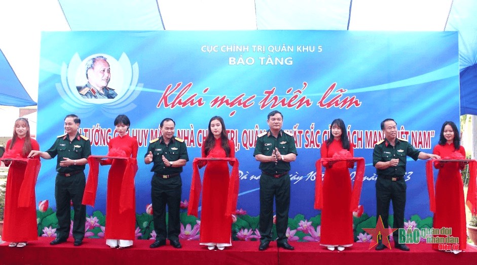Triển lãm chuyên đề “Đại tướng Chu Huy Mân - Nhà chính trị, quân sự xuất sắc của cách mạng Việt Nam”